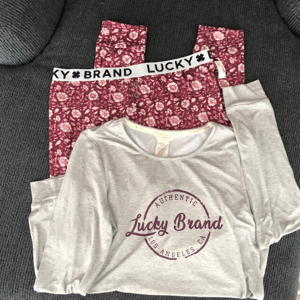Lucky Brand lounge set